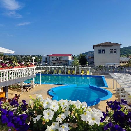 Hotel Elit Kirkovo (Kardzhali) Exterior foto