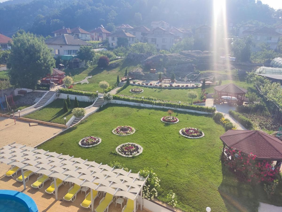 Hotel Elit Kirkovo (Kardzhali) Exterior foto