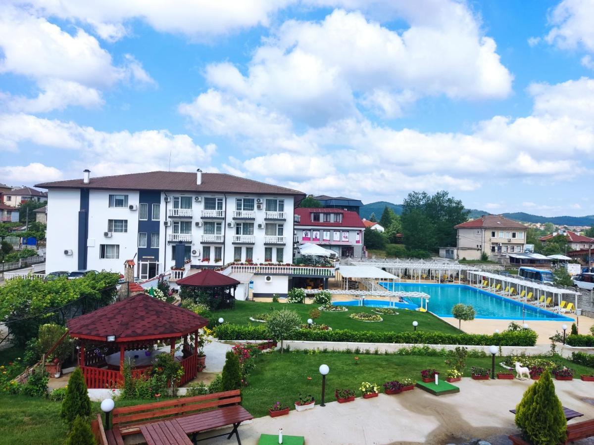 Hotel Elit Kirkovo (Kardzhali) Exterior foto