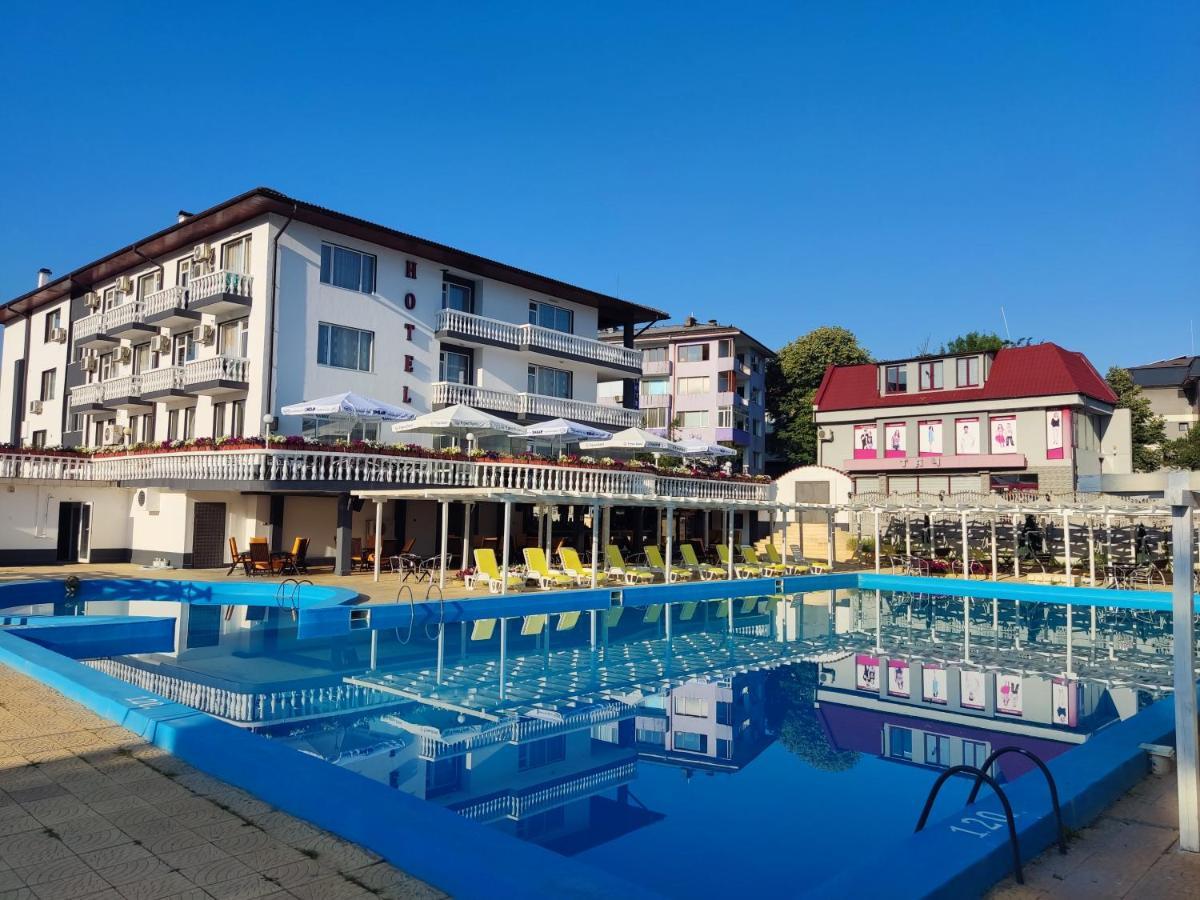 Hotel Elit Kirkovo (Kardzhali) Exterior foto